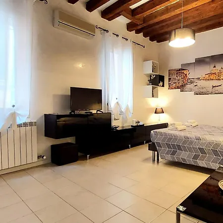 Apartment Palazzo Del Sale, Rialto *