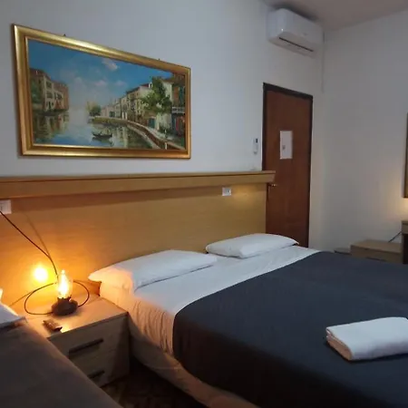 Hotel Tito