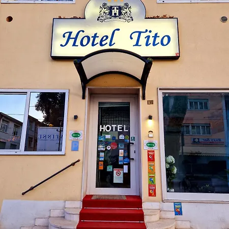 Tito 3* Mestre