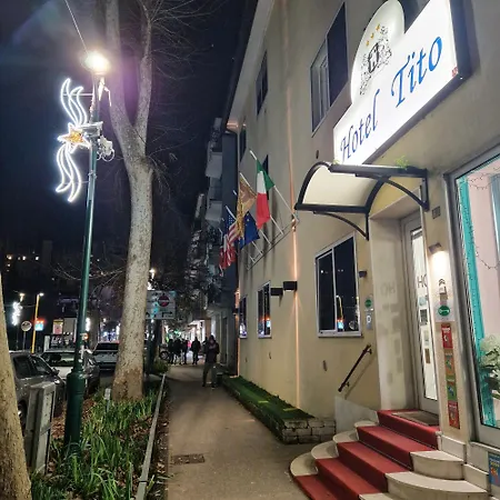 Hotel Tito Mestre