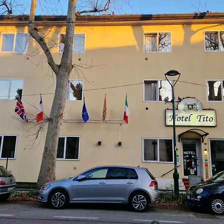 Hotel Tito