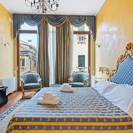 San Marco 2442 Guest house