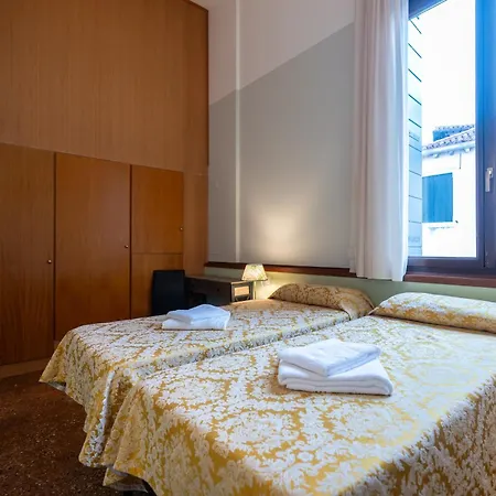 Foresteria Valdese Hostel *