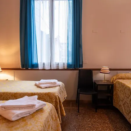 Foresteria Valdese Hostel Benátky