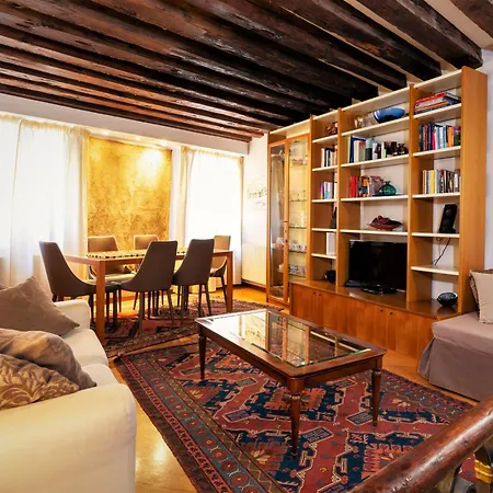 Allegretto Apartment *