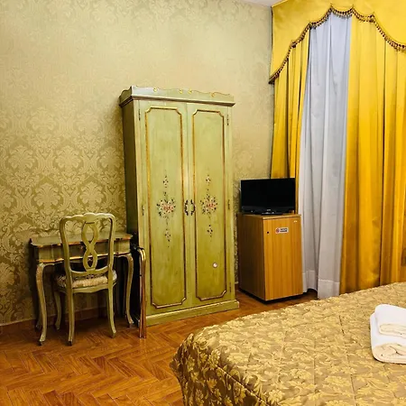 In Guest - Walter - Great