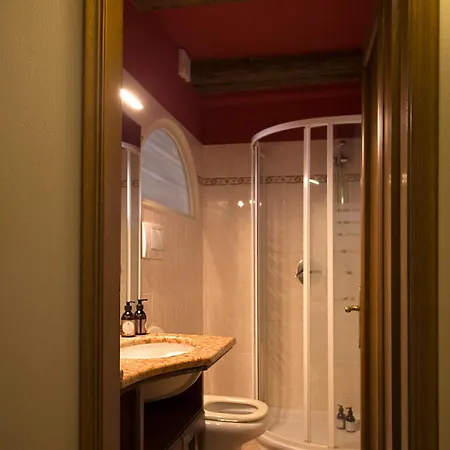 Apartment Real Venetian Apartment, 300 M From Rialto Bridge, 100 Sqm *