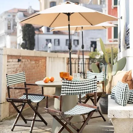 Apartment Terrazza Momon Venice