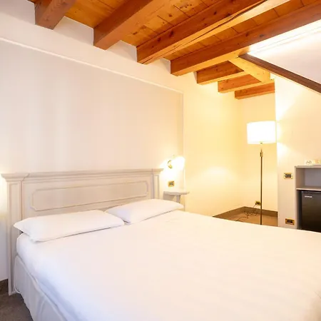 Bed & Breakfast Corte Rossa Venice