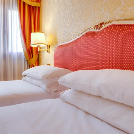 Hotel Antiche Figure