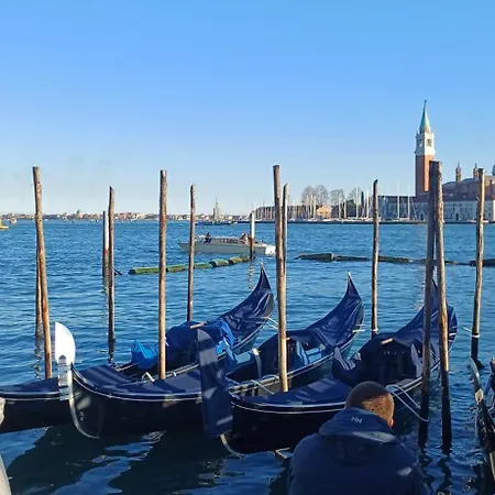 La Bella - Entire Private Appartamento
