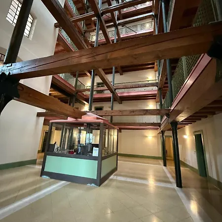 Apartment Molino Stucky Chimera - Canal View