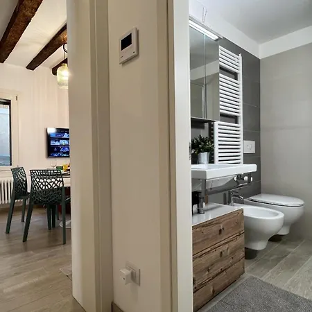 Apartment Stella Bis, 500m From Rialto's Bridge Venice