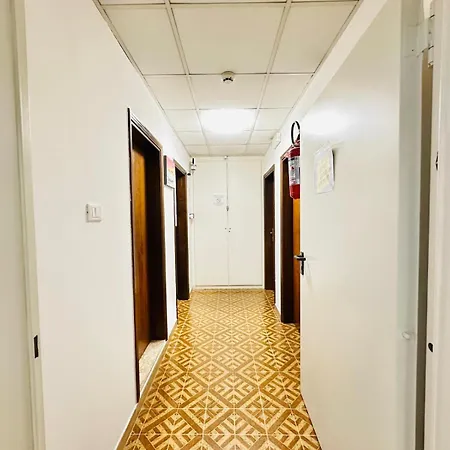 Hotel Tito Mestre