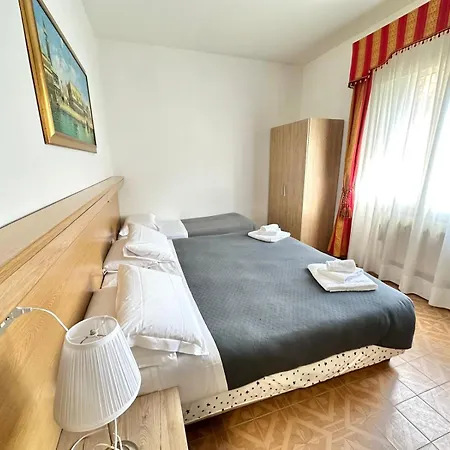 Tito Hotel Mestre