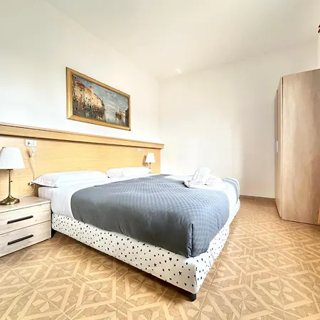 Hotel Tito 3*