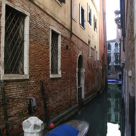 Bed & Breakfast Ai Sognatori Venice