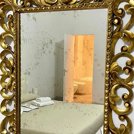 The B Collection - San Marco Riva Schiavoni Apartment *