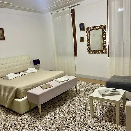 The B Collection - San Marco Riva Schiavoni Venice