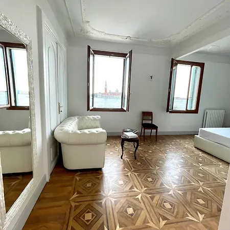 The B Collection - San Marco Riva Schiavoni