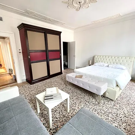The B Collection - San Marco Riva Schiavoni *