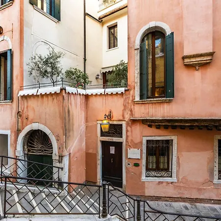 Casa Verardo Residenza D'epoca 3*
