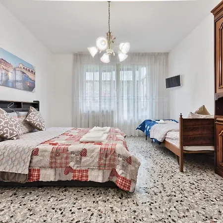 Urban Neighbour Guest house *
