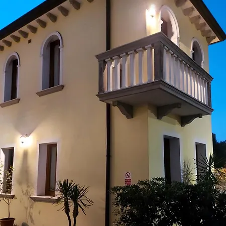 Marconi Maison d'hôtes *