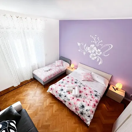 Barbara's Venetian Dream Comfort And Relax With Parking Apartment *