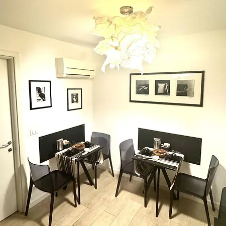Fortuny Bed and Breakfast