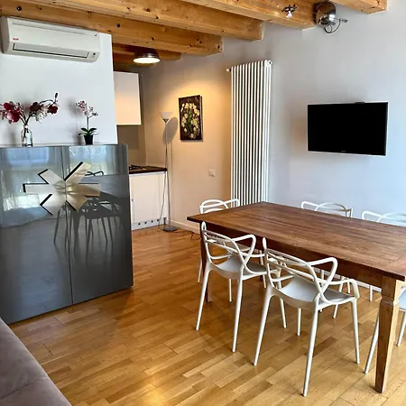 Apartment Loft Del Pozzo - With Garden Venice