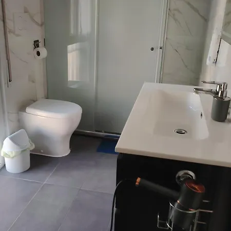Apartment Hua Xia Room3 *