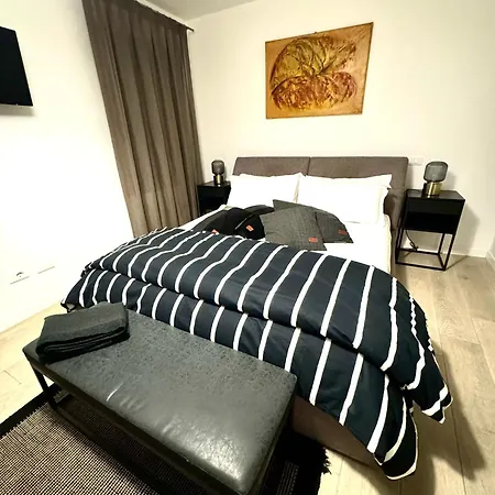 Fortuny Bed and Breakfast
