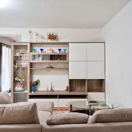 Jolly Marghera Apartment *