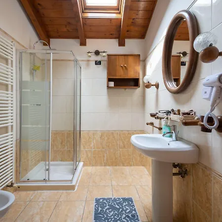 Guest house Jolly