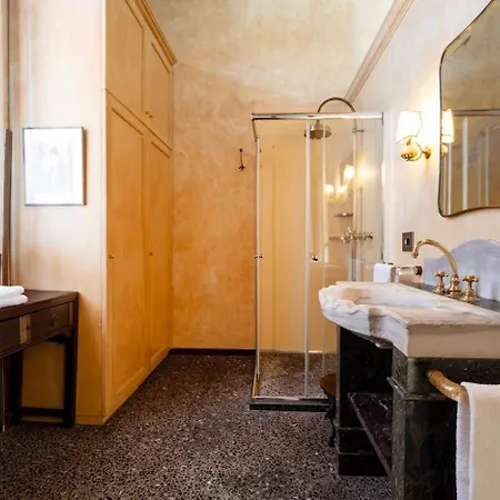 Palazzo Remer - Luxury - By Bricola Apartment *