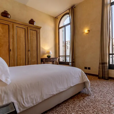 Palazzo Remer - Luxury - By Bricola * Venice
