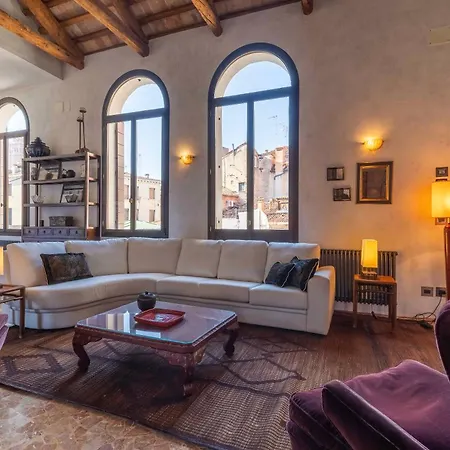 Apartment Palazzo Remer - Luxury - By Bricola