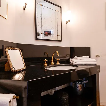 Apartment Palazzo Remer - Luxury - By Bricola