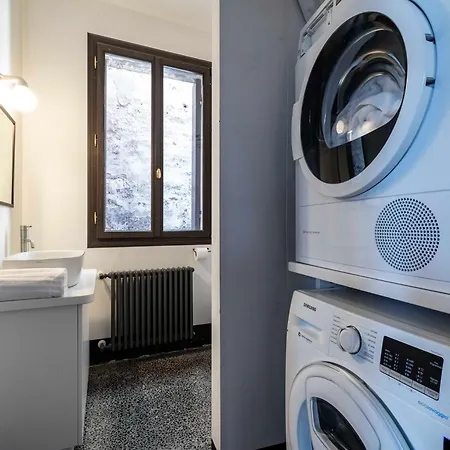 Apartment Palazzo Remer - Luxury - By Bricola