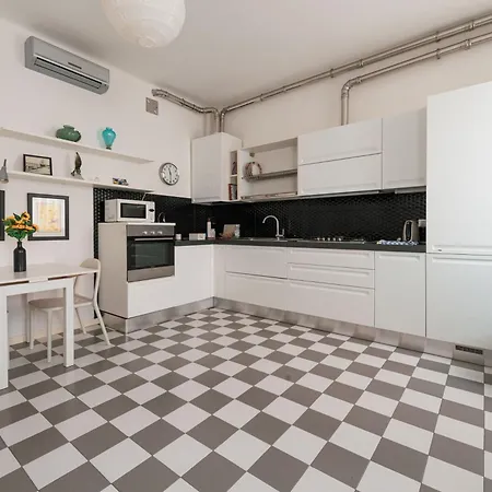 Apartment Celestia Canal View Venice