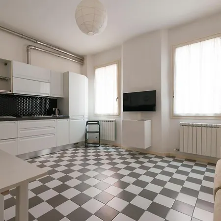 Celestia Canal View Apartment