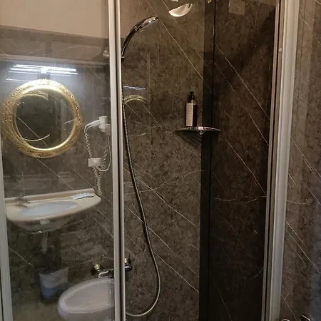 Palazzo Lion Morosini - Check In Presso Ai Santi Apostoli 3* Venice