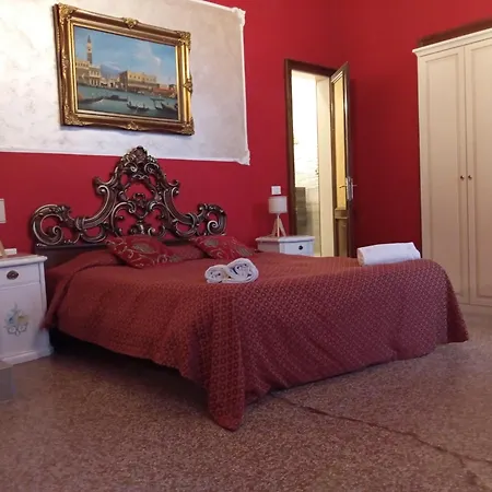 Palazzo Lion Morosini - Check In Presso Ai Santi Apostoli