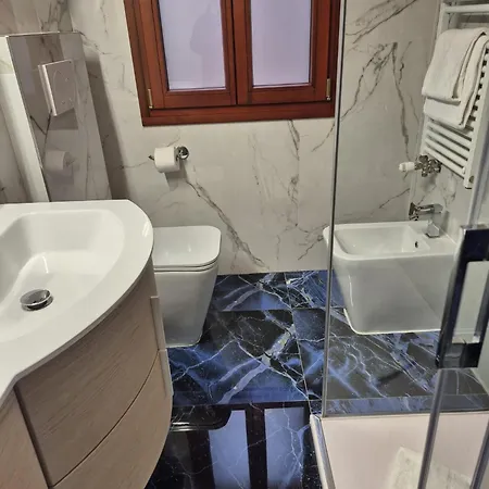 Daire Prince Apartments *