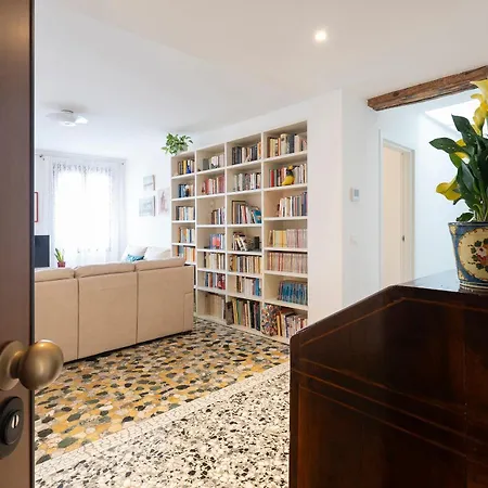 Apartment Stupendo Luxury Canal & Garden View
