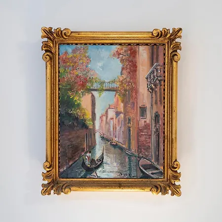 Stupendo Luxury Canal & Garden View