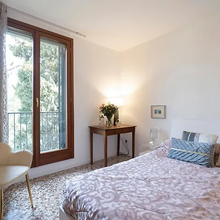Apartment Stupendo Luxury Canal & Garden View *