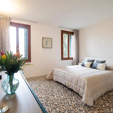 Apartment Stupendo Luxury Canal & Garden View