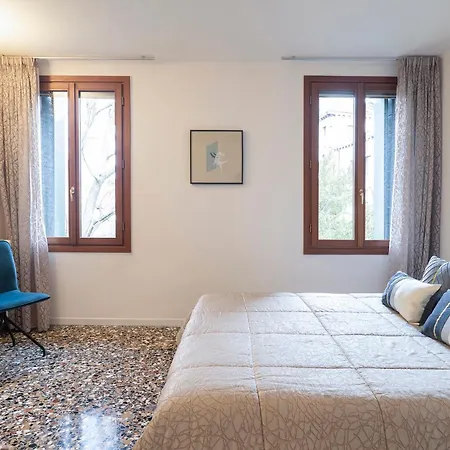 Apartment Stupendo Luxury Canal & Garden View *